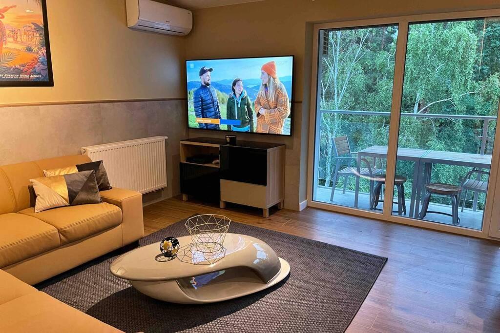 Hawaii Beach Lounge, Loft Z Jacuzzi I Tarasem - Sloneczne Tarasy W Porta Mare, Дзивновек Екстериор снимка