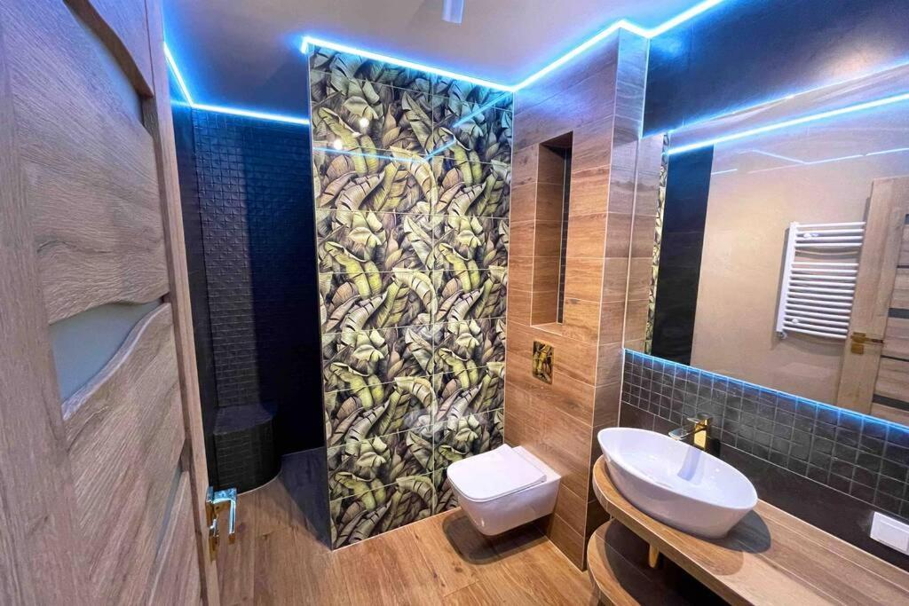 Hawaii Beach Lounge, Loft Z Jacuzzi I Tarasem - Sloneczne Tarasy W Porta Mare, Дзивновек Екстериор снимка