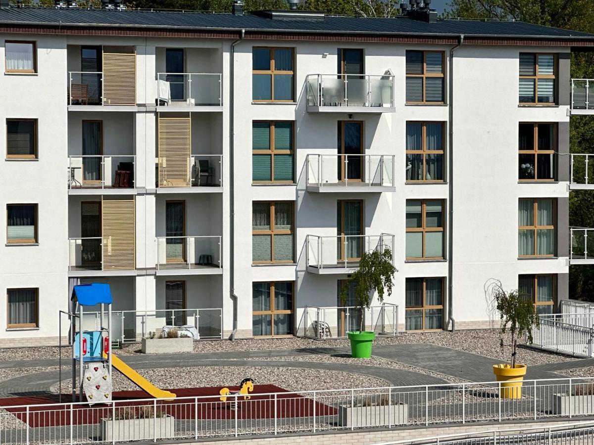 Hawaii Beach Lounge, Loft Z Jacuzzi I Tarasem - Sloneczne Tarasy W Porta Mare, Дзивновек Екстериор снимка